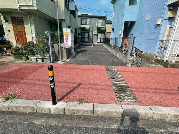 設備(ゴミ集積所)