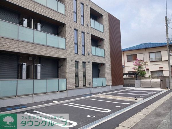 駐車場(駐車場)
