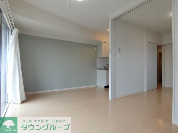 寝室(お問合せは【タウンハウジング】まで！※現地待合わせ相談可！)