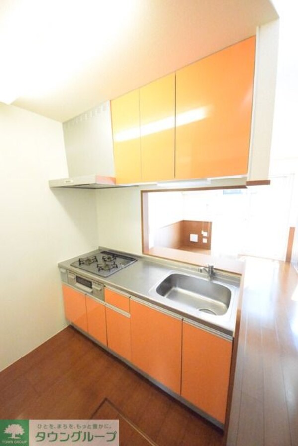 キッチン(お問合せはタウンハウジングまで！※現地待合わせ相談可能)