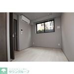 物件内観写真2　(リビング/居室)