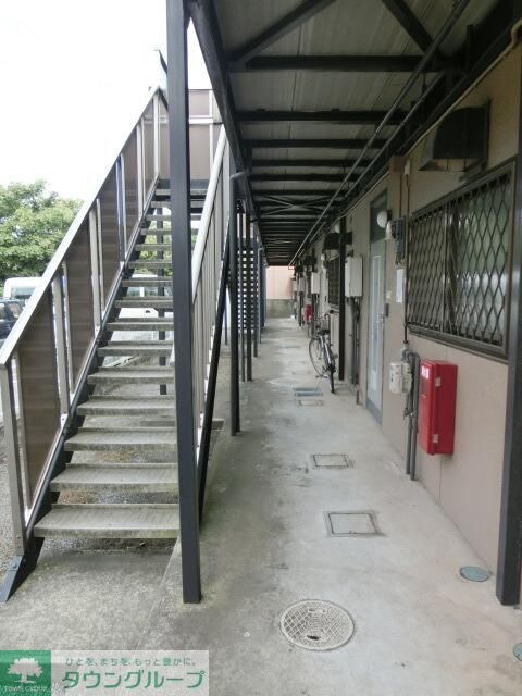 物件内観写真17　(エントランス)