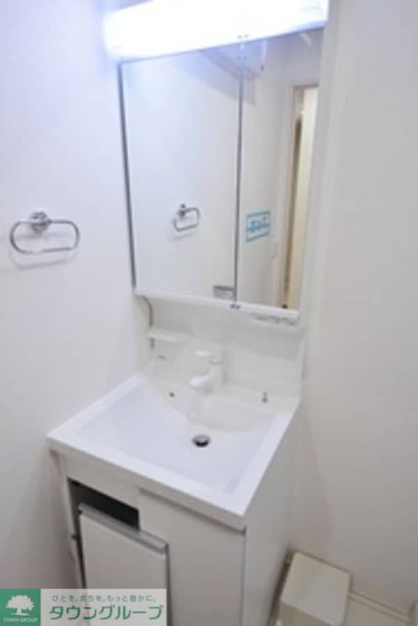 洗面(同施工会社同タイプ間取りの写真になります)