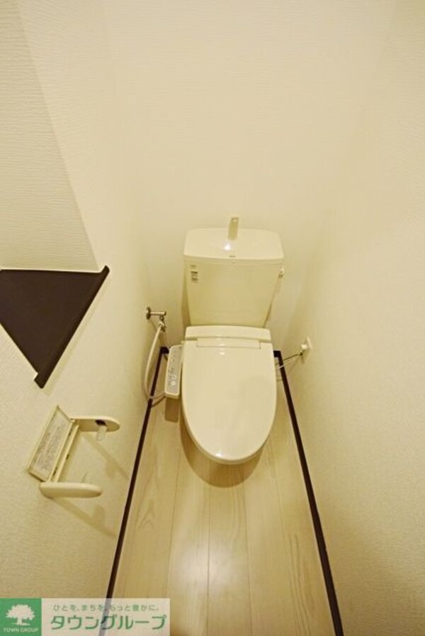 トイレ(ウォシュレット付き)