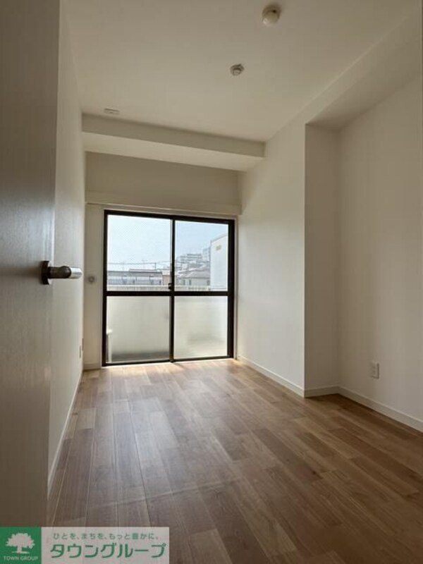 リビング・居室(現地待ち合わせ歓迎♪お問合せはタウンハウジングまで！)