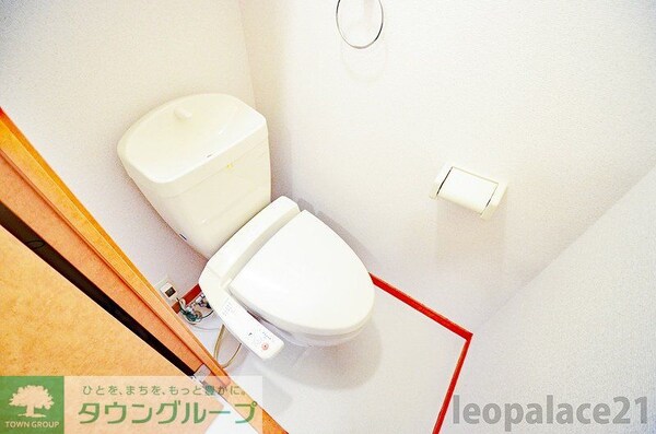 トイレ(バストイレ別、浴室乾燥機付き)