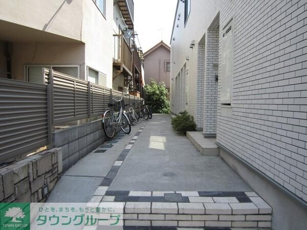 エントランス(エントランス入口です)