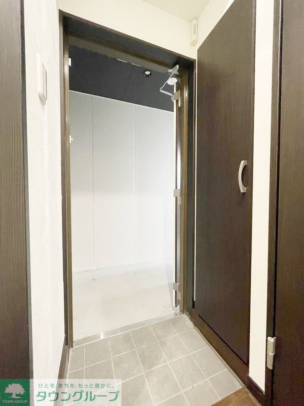 玄関(お気軽にお問合せ下さい♪043-290-8070)