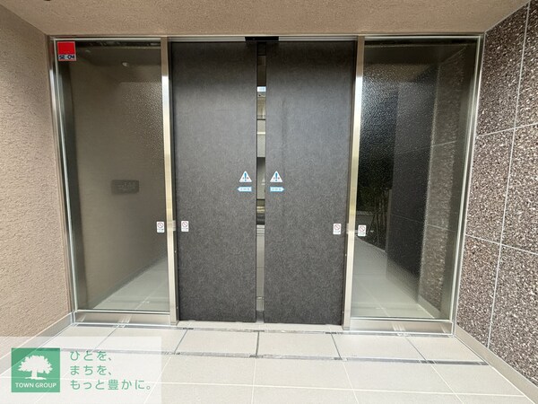 エントランス(エントランス)