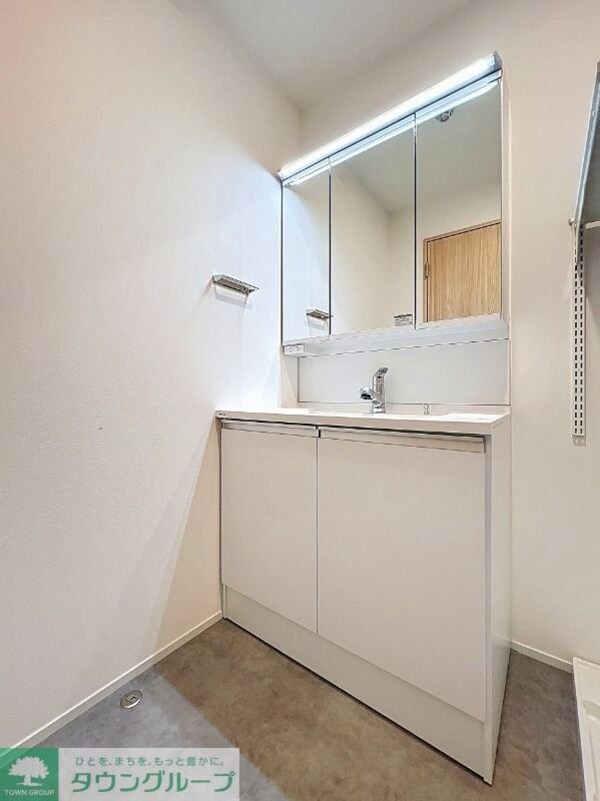 洗面(お部屋探しは株式会社　タウンハウジング　までお気軽にお問合…)