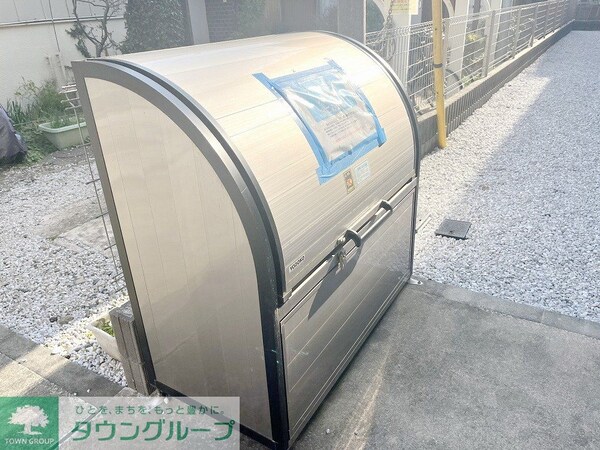 設備(ゴミ置き場)