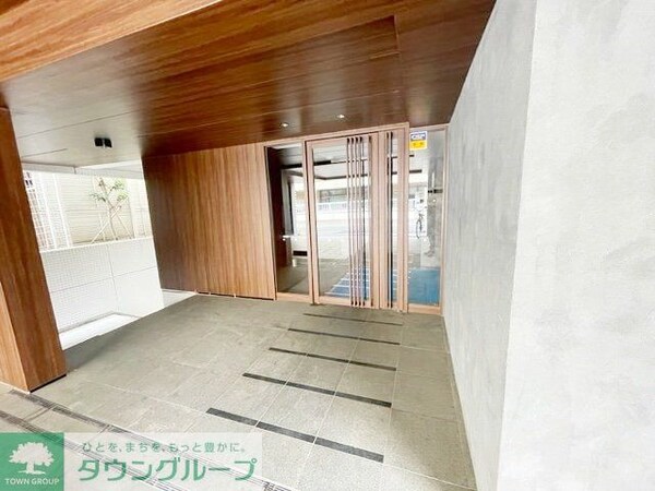エントランス(部屋探しは株式会社　タウンハウジング　までお気軽にお問合せ…)