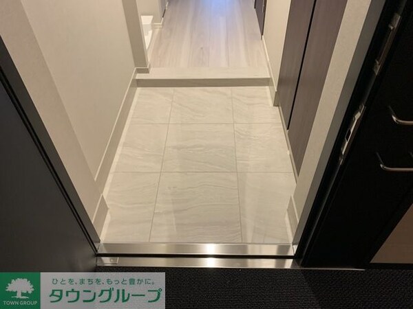 玄関(お部屋探しは株式会社　タウンハウジング　までお気軽にお問合…)