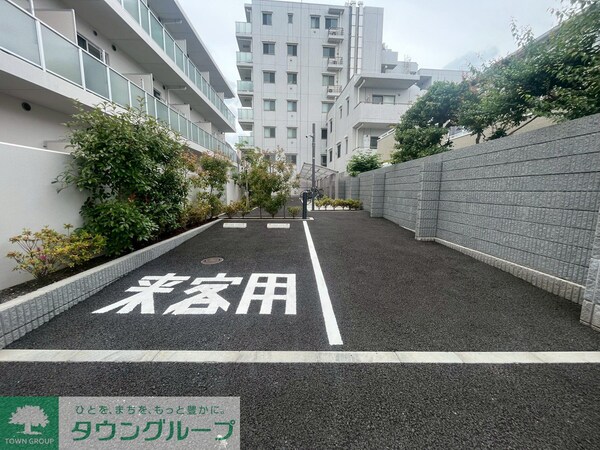 駐車場(駐車場)