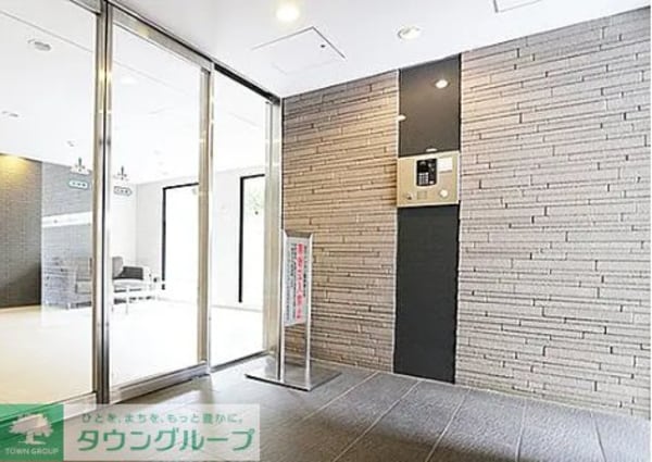 エントランス(エントランス)
