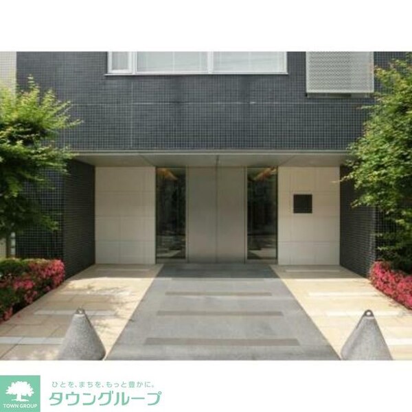 エントランス(部屋探しは株式会社　タウンハウジング　までお気軽にお問合せ…)