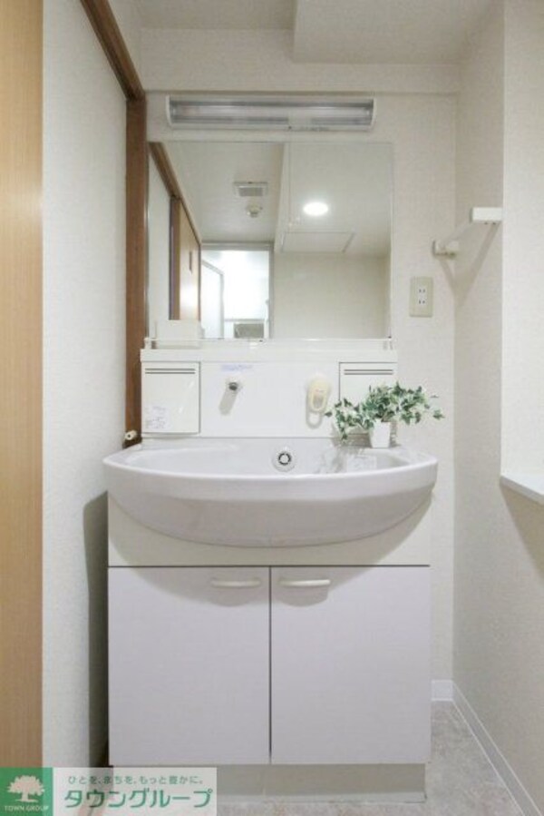 洗面(家具・小物はイメージです)