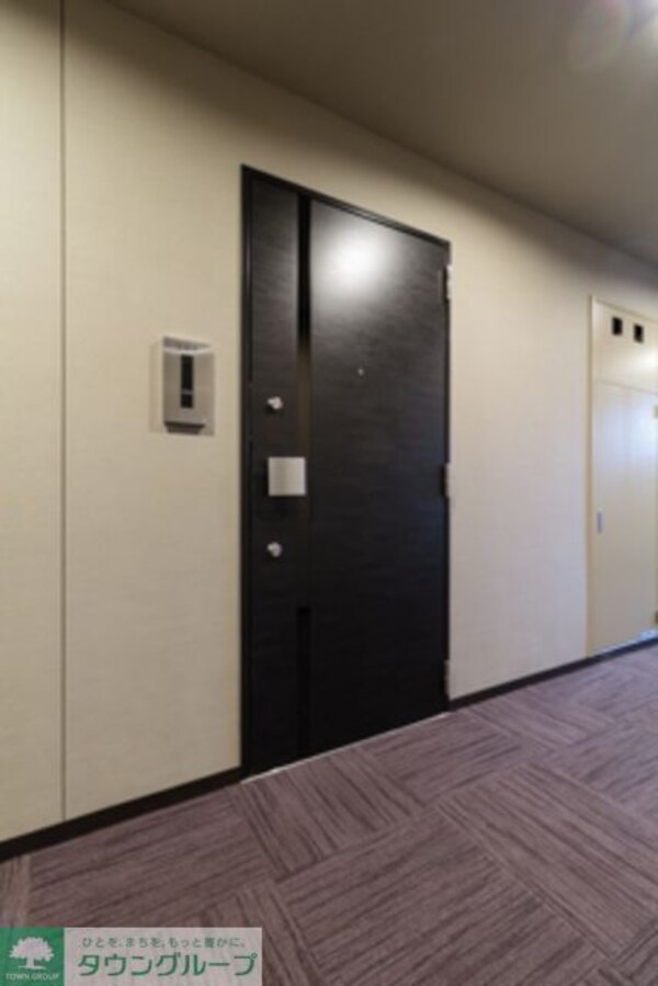 玄関(※写真は同タイプ住戸です。)