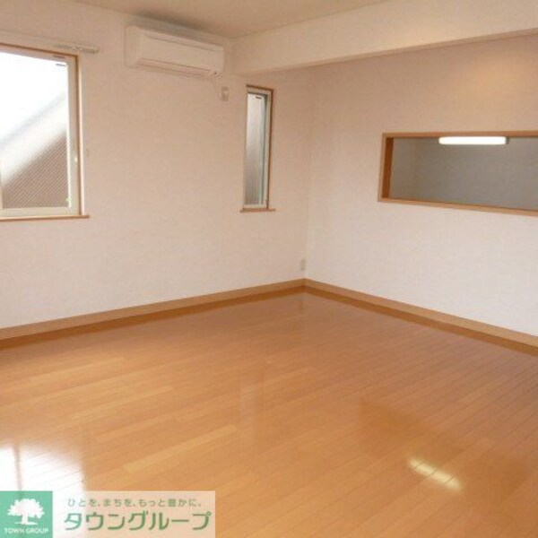 リビング・居室(※別部屋参考写真)