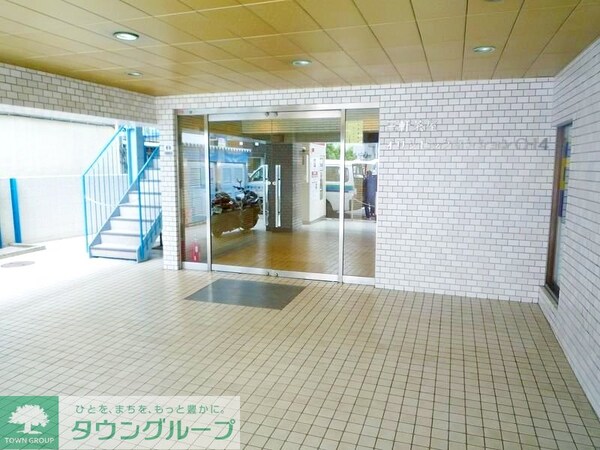 エントランス(エントランス)
