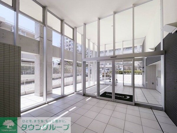 ロビー(部屋探しは株式会社　タウンハウジング　までお気軽にお問合せ…)