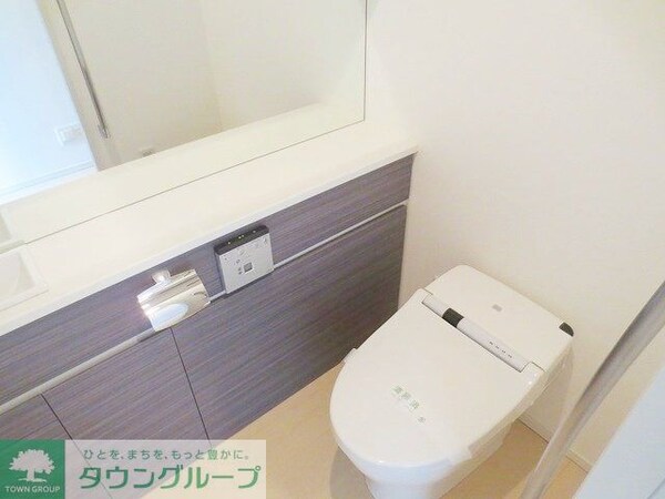 トイレ(お部屋探しは株式会社　タウンハウジング　までお気軽にお問合…)