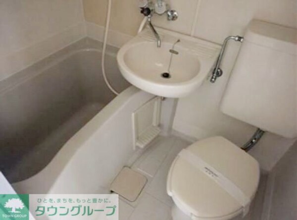 トイレ(お部屋探しは株式会社　タウンハウジング　までお気軽にお問合…)