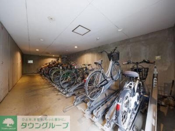 駐車場(部屋探しは株式会社　タウンハウジング　までお気軽にお問合せ…)