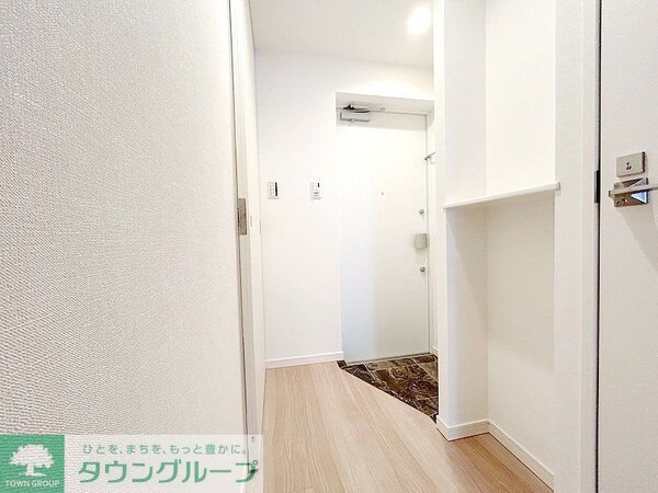 玄関(お部屋探しは株式会社　タウンハウジング　までお気軽にお問合…)