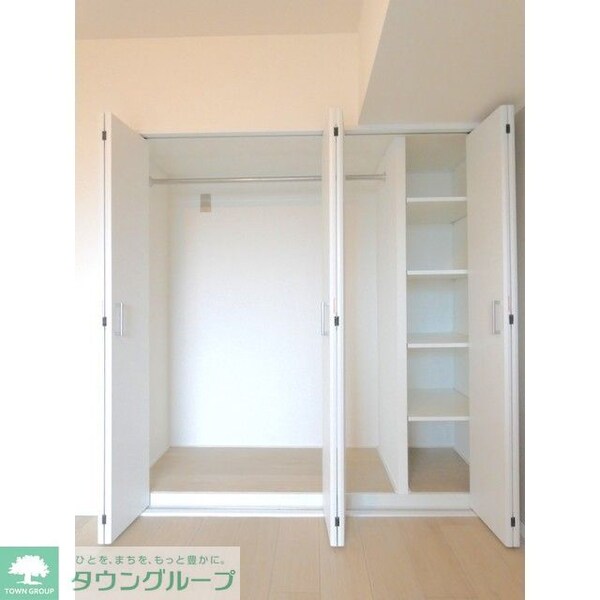 収納(同タイプ参考写真　※現況優先)
