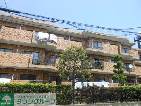 外観(世田谷の閑静な住宅街にあるマンションです♪)