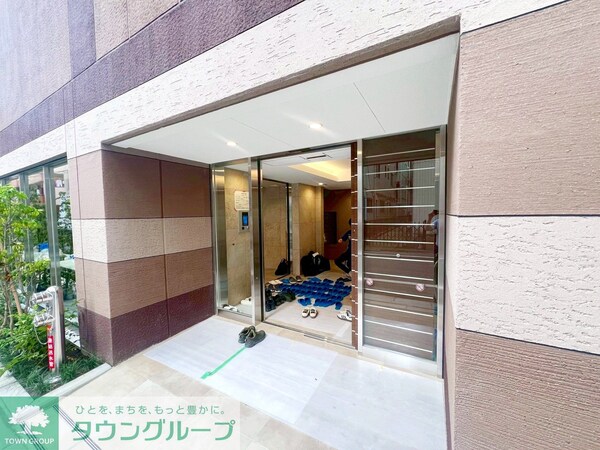 エントランス(お部屋探しはタウンハウジングへ♪)