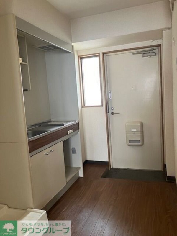 玄関(お部屋探しは株式会社　タウンハウジング　までお気軽にお問合…)
