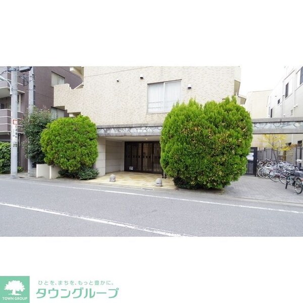 エントランス(エントランス)