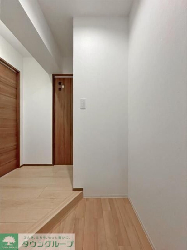 玄関(お部屋探しは株式会社　タウンハウジング　までお気軽にお問合…)