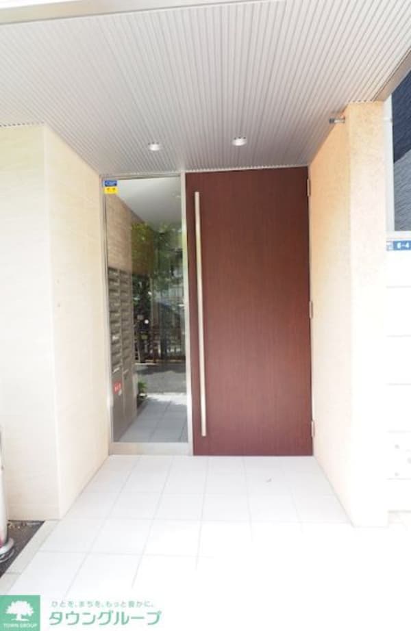 エントランス(エントランス)