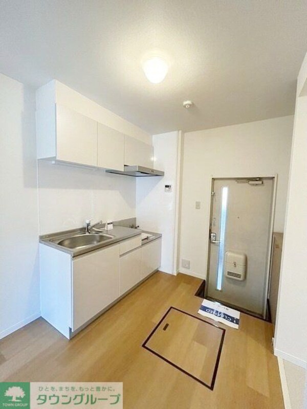 玄関(お部屋探しは株式会社　タウンハウジング　までお気軽にお問合…)