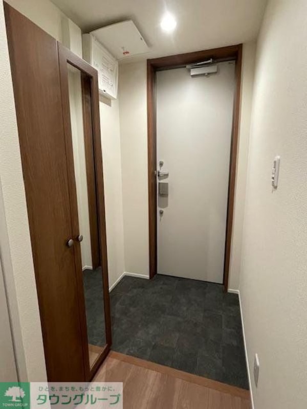 玄関(別部屋参照)