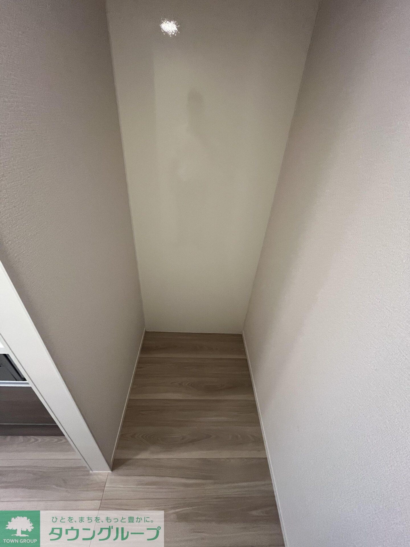 物件内観写真22　(収納)