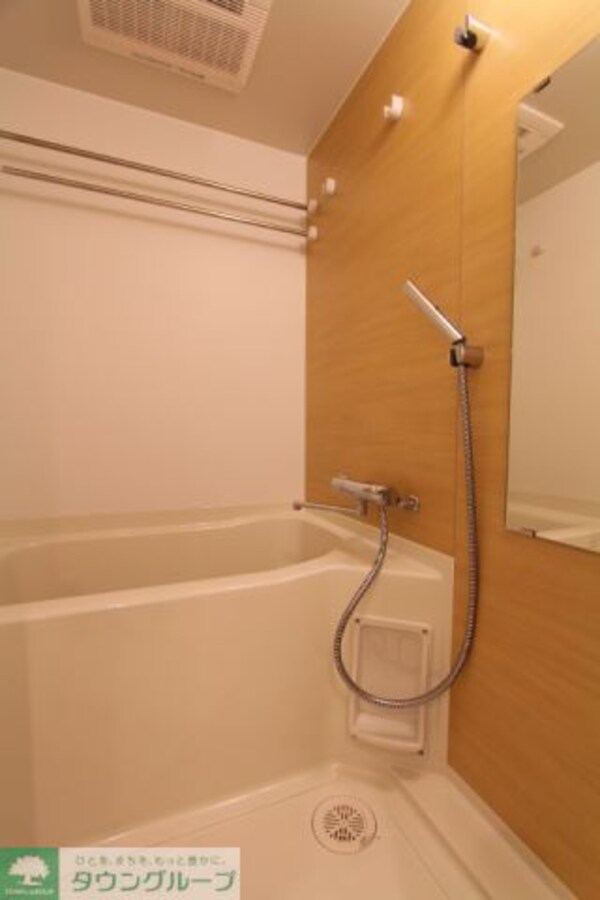 バス／シャワールーム等(※参考写真)