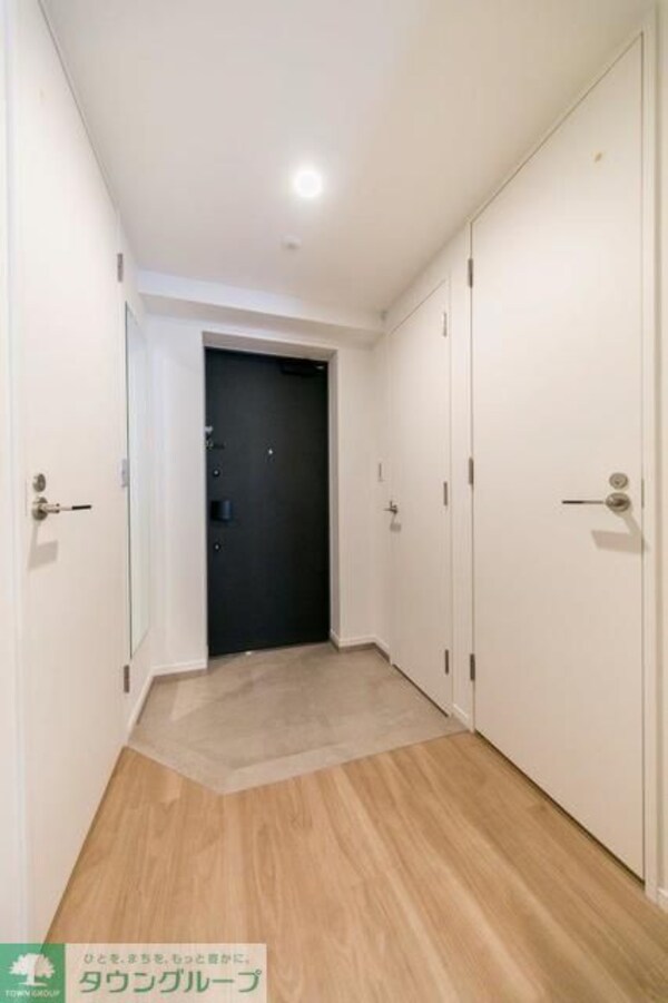 玄関(※写真は同タイプ住戸です。)