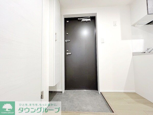 玄関(お部屋探しは株式会社　タウンハウジング　までお気軽にお問合…)