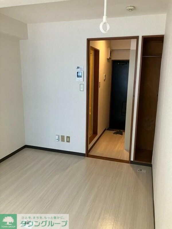 リビング・居室(玄関)