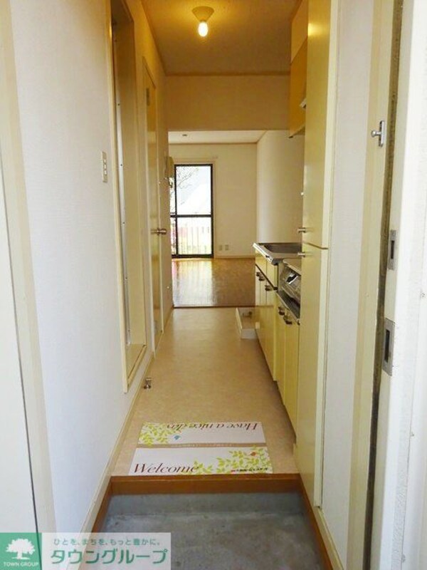 玄関(お部屋探しは株式会社　タウンハウジング　までお気軽にお問合…)