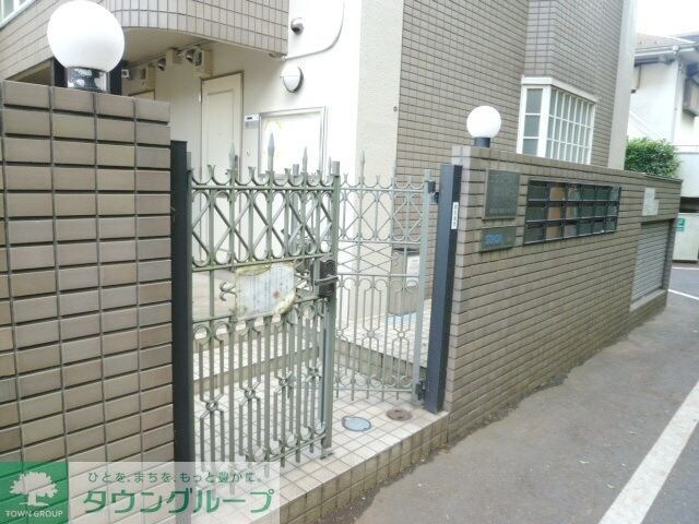 物件内観写真23　(★エントランスの門★)