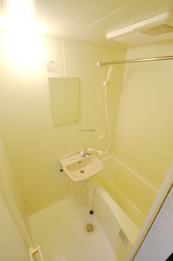 バス／シャワールーム等(バス／シャワールーム等)