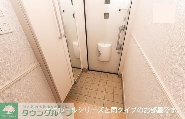 玄関(玄関)