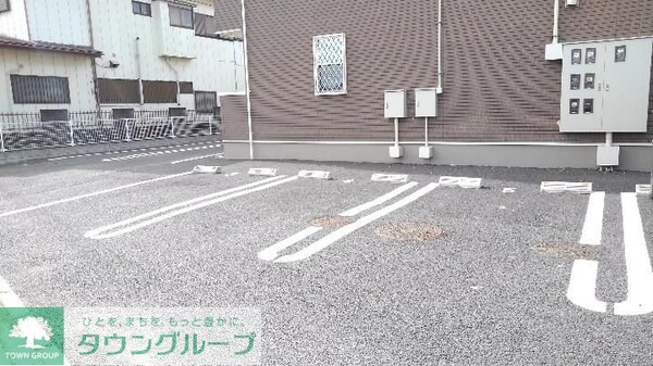 駐車場(駐車場)