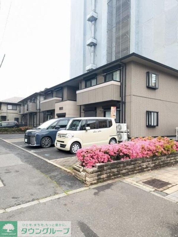 外観(駐車場)
