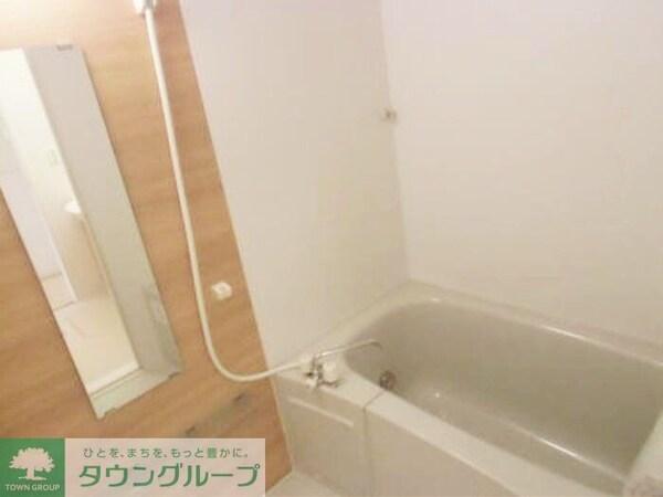 バス／シャワールーム等(※別号室参考写真です)